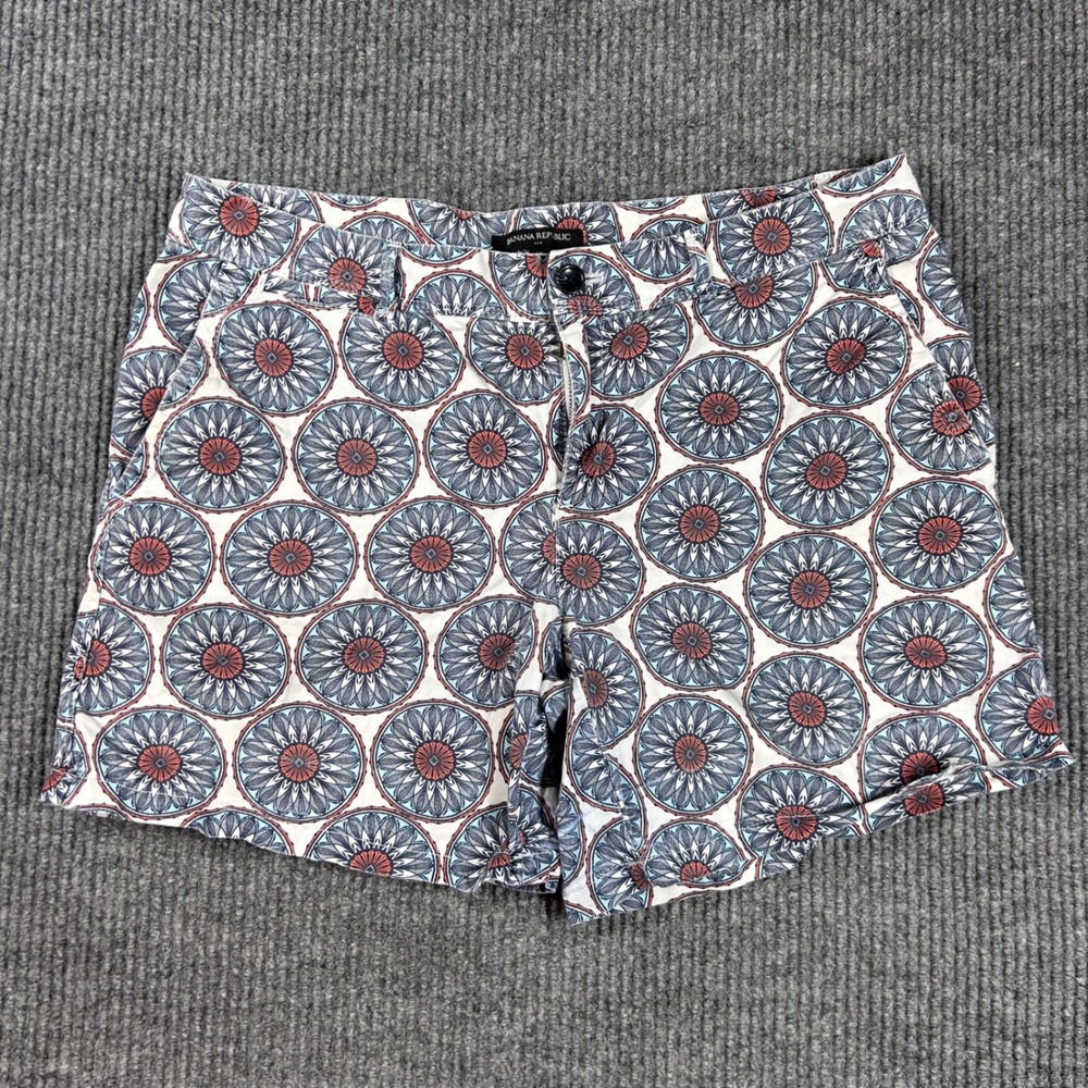 Banana Republic Shorts Womens Size 12 Blue Orange Medallion Print Chino 4 Inseam